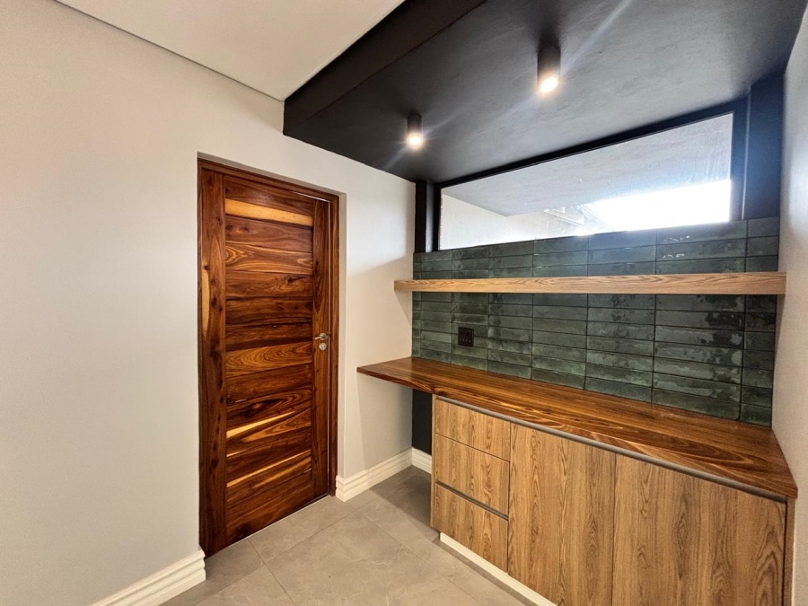 4 Bedroom Property for Sale in Grimbeeck Park North West